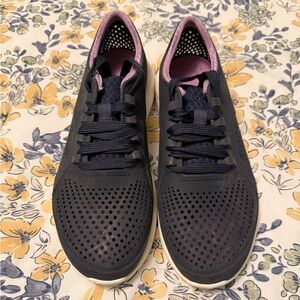 CROCS Women's sneakers navy and purple